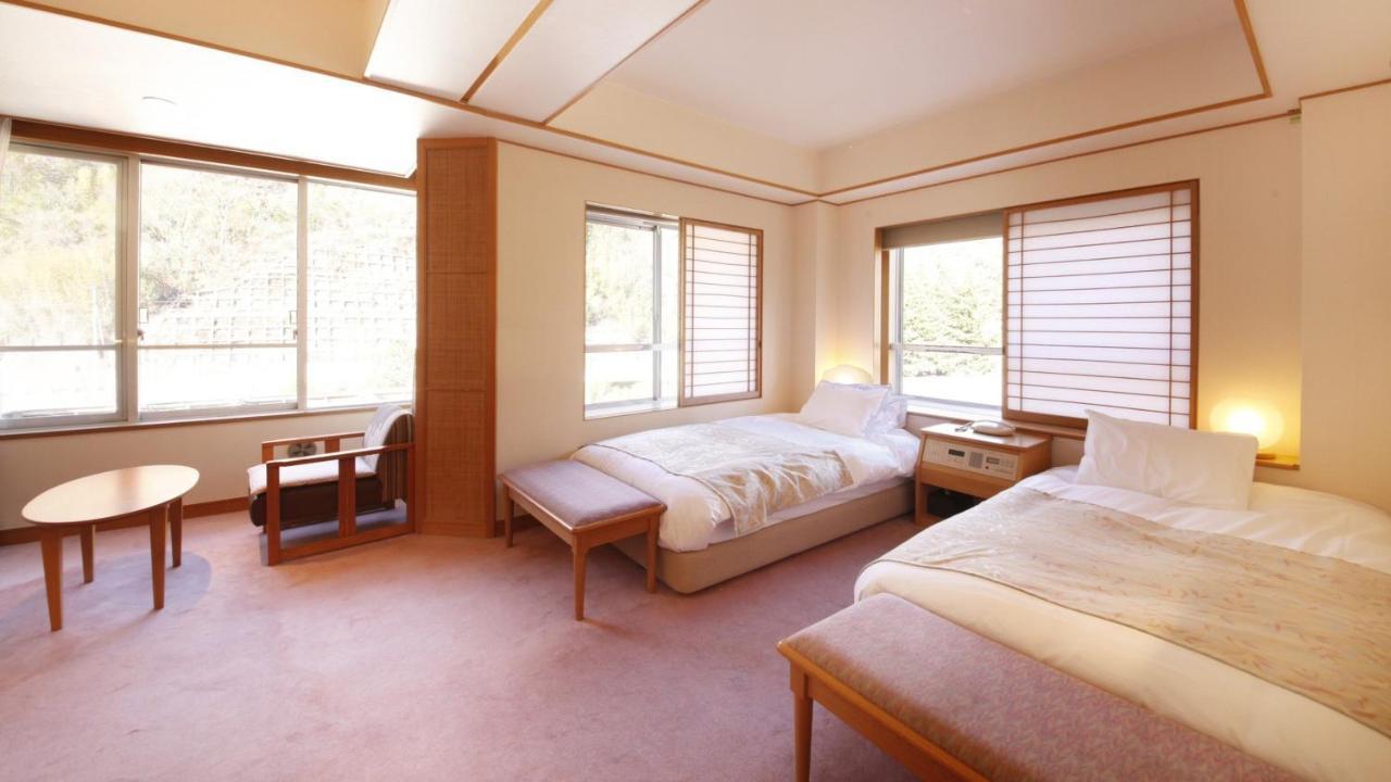 Minobu Shimobe Hotel מראה חיצוני תמונה