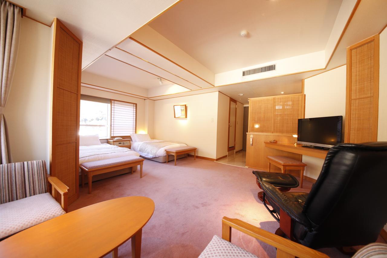Minobu Shimobe Hotel מראה חיצוני תמונה