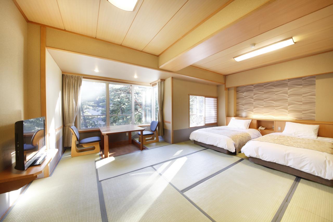Minobu Shimobe Hotel מראה חיצוני תמונה