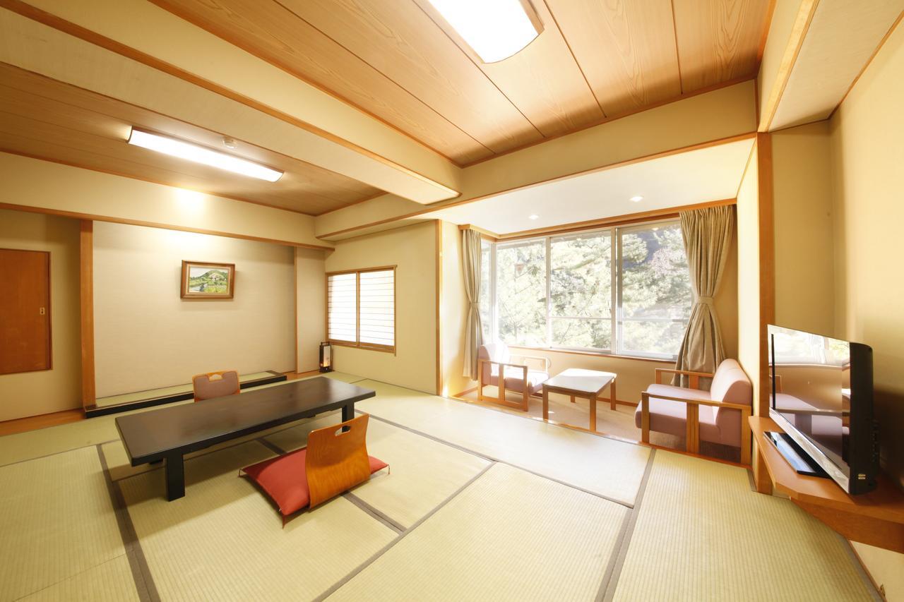 Minobu Shimobe Hotel מראה חיצוני תמונה