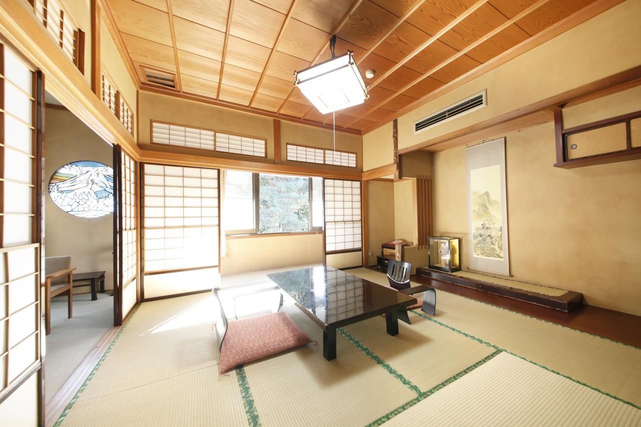Minobu Shimobe Hotel מראה חיצוני תמונה