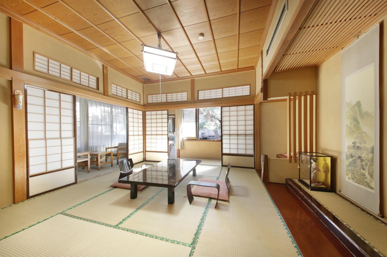Minobu Shimobe Hotel מראה חיצוני תמונה